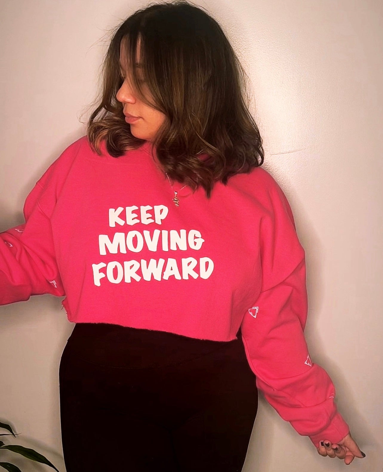 KEEP MOVING FORWARD CREW 😍